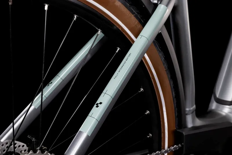 Cube Kathmandu Hybrid EXC 750 Low Step Through Hybrid Electric Bike in Silvergreen/Black-3